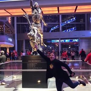 Meet your Posher, Loren